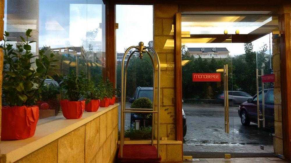 Monoberge Hotel Byblos Bagian luar foto