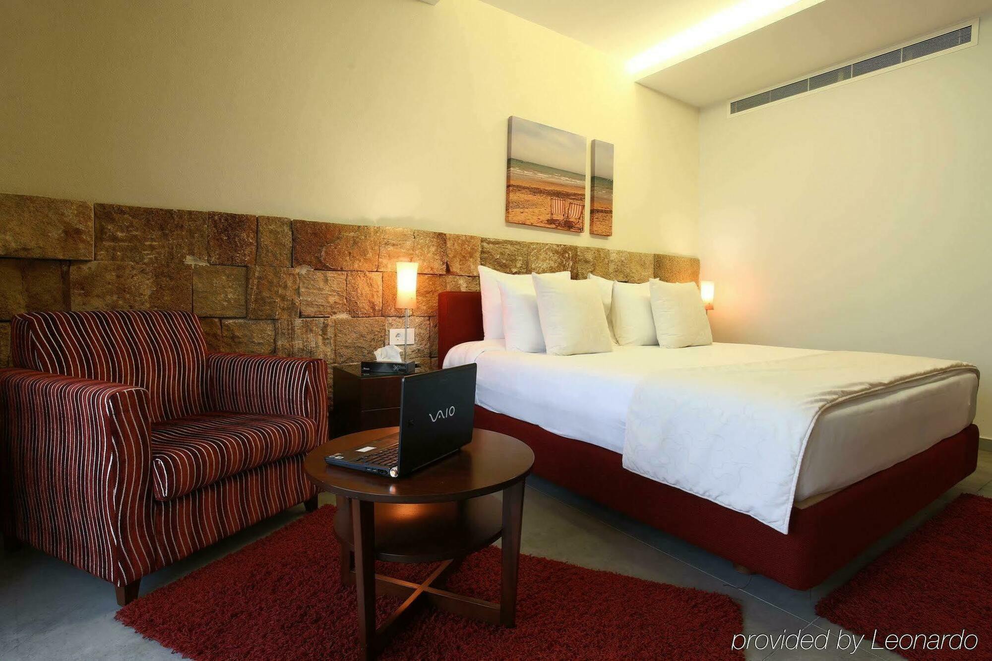 Monoberge Hotel Byblos Bagian luar foto