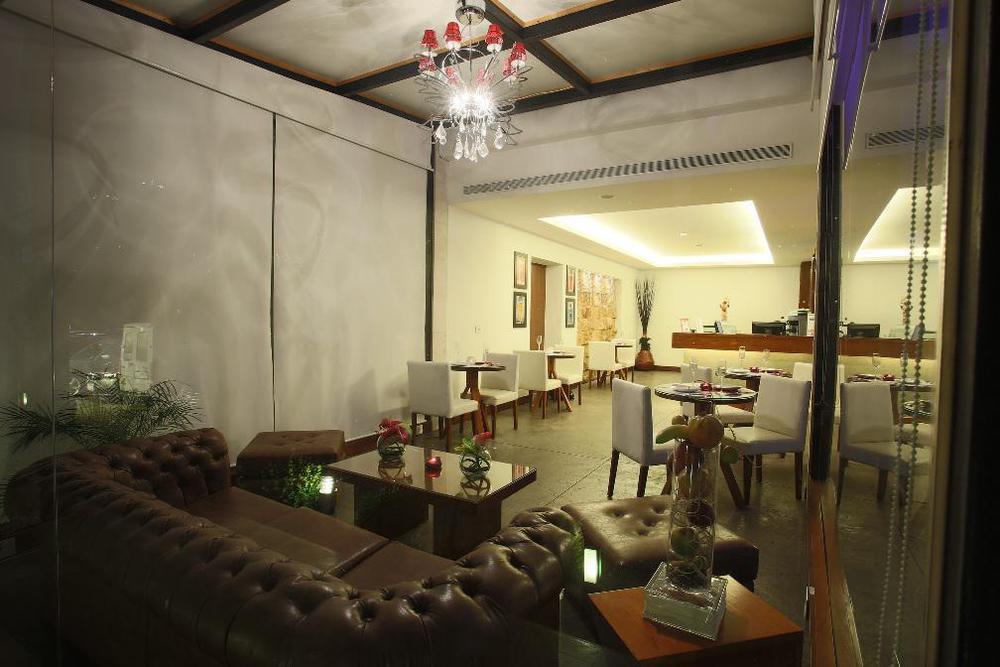 Monoberge Hotel Byblos Bagian luar foto